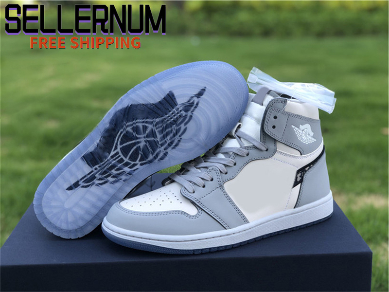 1 High OG Outdoor Shoes Men Women 1S Wolf Grey Sail Photon Dust White With Original Bag CN8607-002
1 High OG Outdoor Shoes Men Women 1S Wolf Grey Sail Photon Dust White With Original Bag CN8607-002