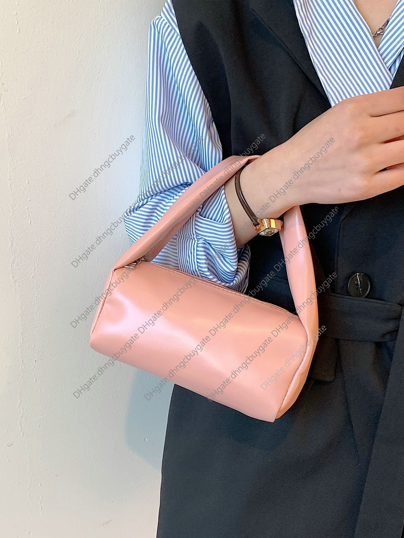Bag Minimalist Designer Bucket Handbag Leather Luxury Brand Fashion Wallet crossbody bag Handbag Leather, Pink
Bag Minimalist Designer Bucket Handbag Leather Luxury Brand Fashion Wallet crossbody bag Handbag Leather, Pink