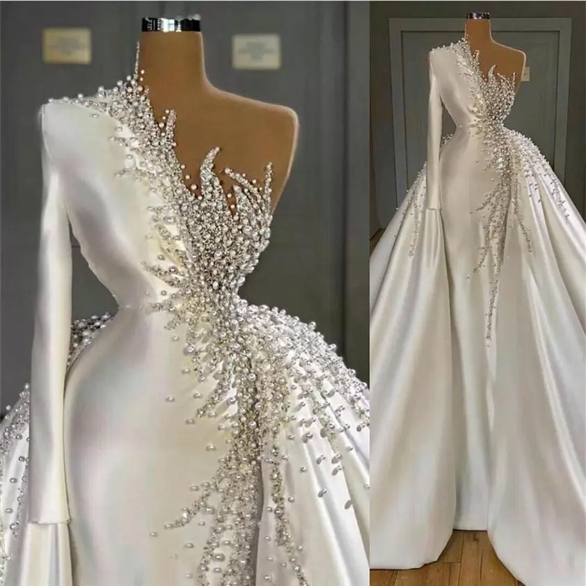 2022 One Shoulder Wedding Dresses Crystals Beaded Mermaid Bridal Gown With Overskirt Satin Sweep Train Long Sleeves Custom Made Plus Size Beach Vestid