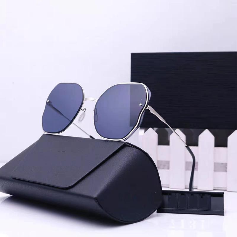 Sunglasses Fashion Retro Luxury Big Frame For Women Classic Ladies Summer Driving Travel Gradient Sun Glasses Shades Mirror 2022
Sunglasses Fashion Retro Luxury Big Frame For Women Classic Ladies Summer Driving Travel Gradient Sun Glasses Shades Mirror 2022