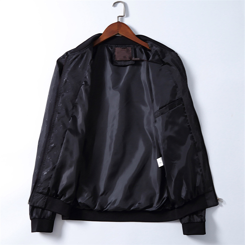 2022 Designer Mens Jackets Clothing France Brand Sunscreen Bomber jacket Europe and American style Outerwear coat Fashion hombre Casual Street coats
2022 Designer Mens Jackets Clothing France Brand Sunscreen Bomber jacket Europe and American style Outerwear coat Fashion hombre Casual Street coats