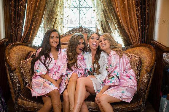 Elegant wedding Floral kiminos Bride Bridesmaid birthday satin silk pajamas robes flower girl Dressing Gowns party favors 220621