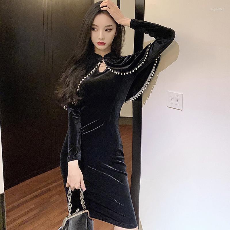 Casual Dresses Autumn Elegant Lady Of Note Buckle Hollow Beading Improved Cheongsam Long Sleeve Short Skirt Two-Piece Blouse Women, Black
Casual Dresses Autumn Elegant Lady Of Note Buckle Hollow Beading Improved Cheongsam Long Sleeve Short Skirt Two-Piece Blouse Women, Black