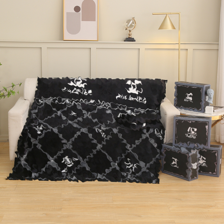 Good Quality Letter C Blanket Falley Velvet Golden Sable Velvets Blanket Portable Fashion Travel Home Office Napping Blankets
Good Quality Letter C Blanket Falley Velvet Golden Sable Velvets Blanket Portable Fashion Travel Home Office Napping Blankets