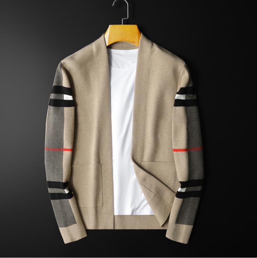 Men's Sweaters thickened double-layer Paris tide brand all over printed letters high street aristocratic family men and women same B family knitted sweater, W5
Men's Sweaters thickened double-layer Paris tide brand all over printed letters high street aristocratic family men and women same B family knitted sweater, W5