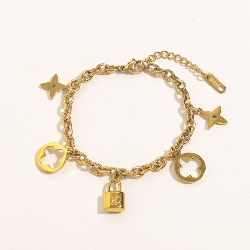 Classic Design 18K Gold Clover Lock Charm Bracelet Fashion Womens Gift Stainless Steel Jewelry
Classic Design 18K Gold Clover Lock Charm Bracelet Fashion Womens Gift Stainless Steel Jewelry