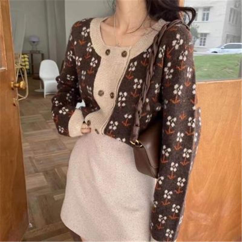 Women's Knits & Tees Fall Winter Women Cute Floral Korean Loose Print Knit Cardigans O-neck Sweater Jackets For Female Casual Sweet Knitted, Blue
Women's Knits & Tees Fall Winter Women Cute Floral Korean Loose Print Knit Cardigans O-neck Sweater Jackets For Female Casual Sweet Knitted, Blue