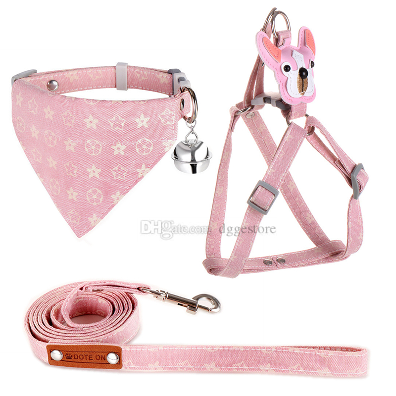 Designer Dog Harness Leashes Set Classic Printed Flowers Dog Collar With Doll Adjustable Washable Pet Bandana Leash Sets for Dogs Cat Chihuahua Poodle S B119
Designer Dog Harness Leashes Set Classic Printed Flowers Dog Collar With Doll Adjustable Washable Pet Bandana Leash Sets for Dogs Cat Chihuahua Poodle S B119