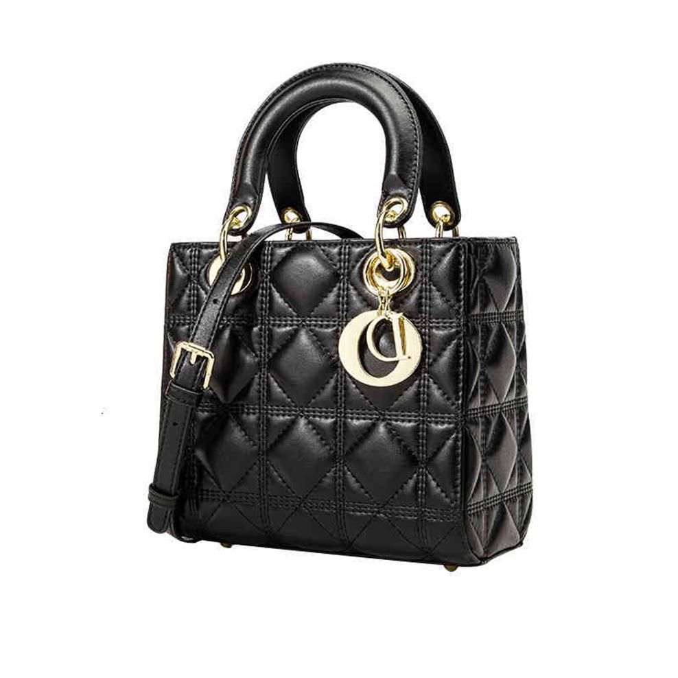 Designer Handbag Fashion Classic Lady D Lite Small Bags Luxury Brand Women Popular Fashion Chain Portable Princess Single Shoulder252R, Black
Designer Handbag Fashion Classic Lady D Lite Small Bags Luxury Brand Women Popular Fashion Chain Portable Princess Single Shoulder252R, Black