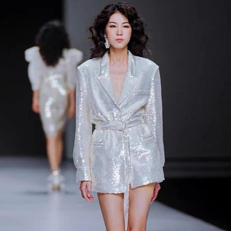Women' Jackets Autumn Shiny Ladies Sexy V-Neck Long Sleeve Sequin Slim Fit Jacket With Belt Women' Fashion High Street Party JacketWom, Beige
Women' Jackets Autumn Shiny Ladies Sexy V-Neck Long Sleeve Sequin Slim Fit Jacket With Belt Women' Fashion High Street Party JacketWom, Beige