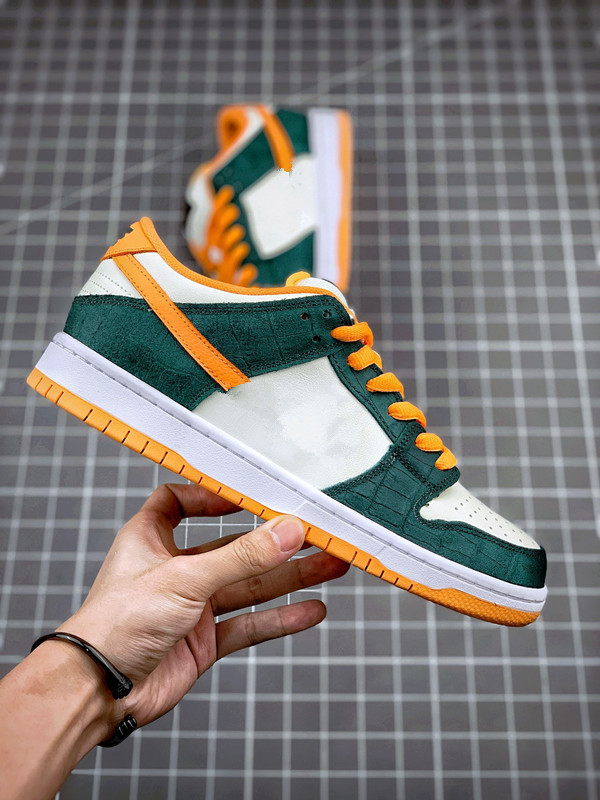 Designer Shoes Top Quality Skateboard Atlas X Duks Low Pro SB Legion Pine Outdoor Running Trainers Sports Original Size
Designer Shoes Top Quality Skateboard Atlas X Duks Low Pro SB Legion Pine Outdoor Running Trainers Sports Original Size
