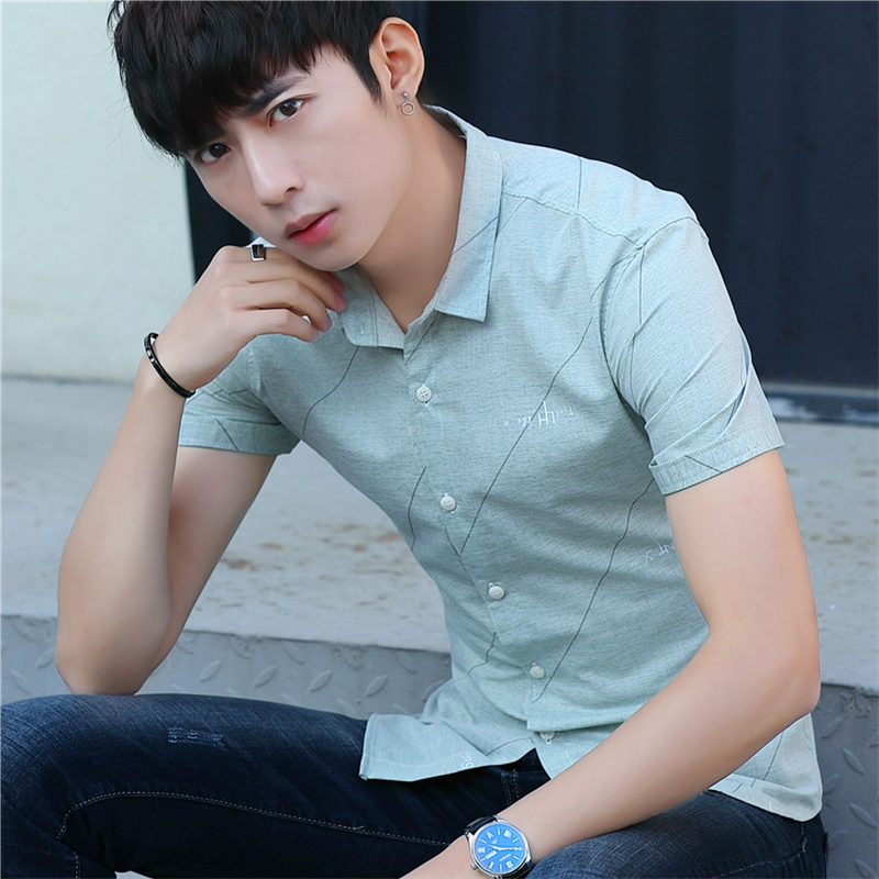 summer short-sleeved shirts men joker young men's leisure shirt 220322