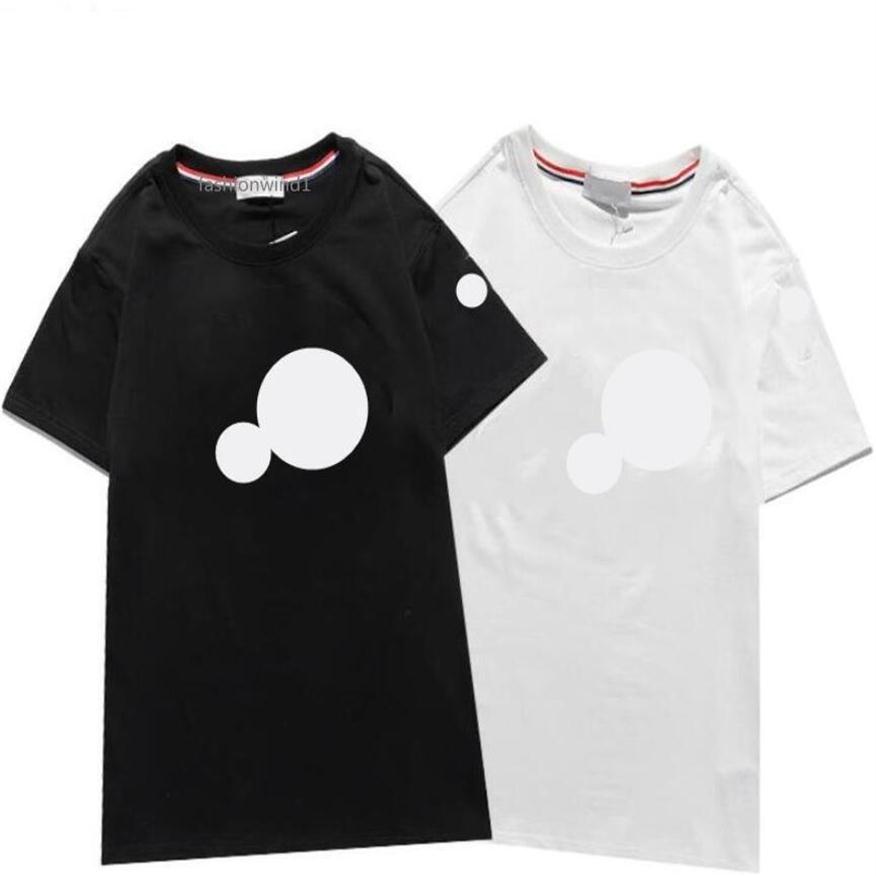 monclair 2021 Summer Men T-Shirts Cotton Shirts Solid Color Short Sleeve Tops Slim Breathable Men' streetwear Male Tees clot223n, A2
monclair 2021 Summer Men T-Shirts Cotton Shirts Solid Color Short Sleeve Tops Slim Breathable Men' streetwear Male Tees clot223n, A2