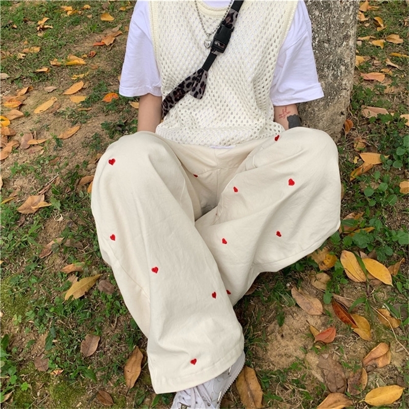 Women's Jeans Streetwear Casual Heart Shaped Embroidery Elastic Waist Vintage Baggy Straight Denim Trouser Mom Wide Leg Pants 220815
