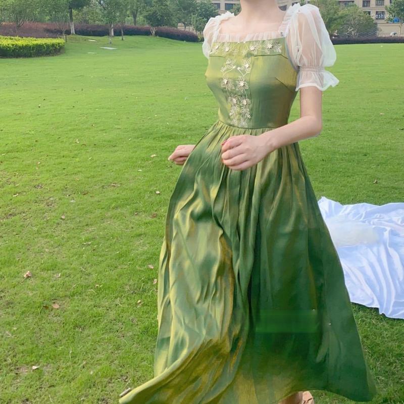 Casual Dresses Summer Elegant Green Dress Women French Vintage Lace Patchwork Sweet Princess Midi Short Sleeve Holiday 2022
Casual Dresses Summer Elegant Green Dress Women French Vintage Lace Patchwork Sweet Princess Midi Short Sleeve Holiday 2022
