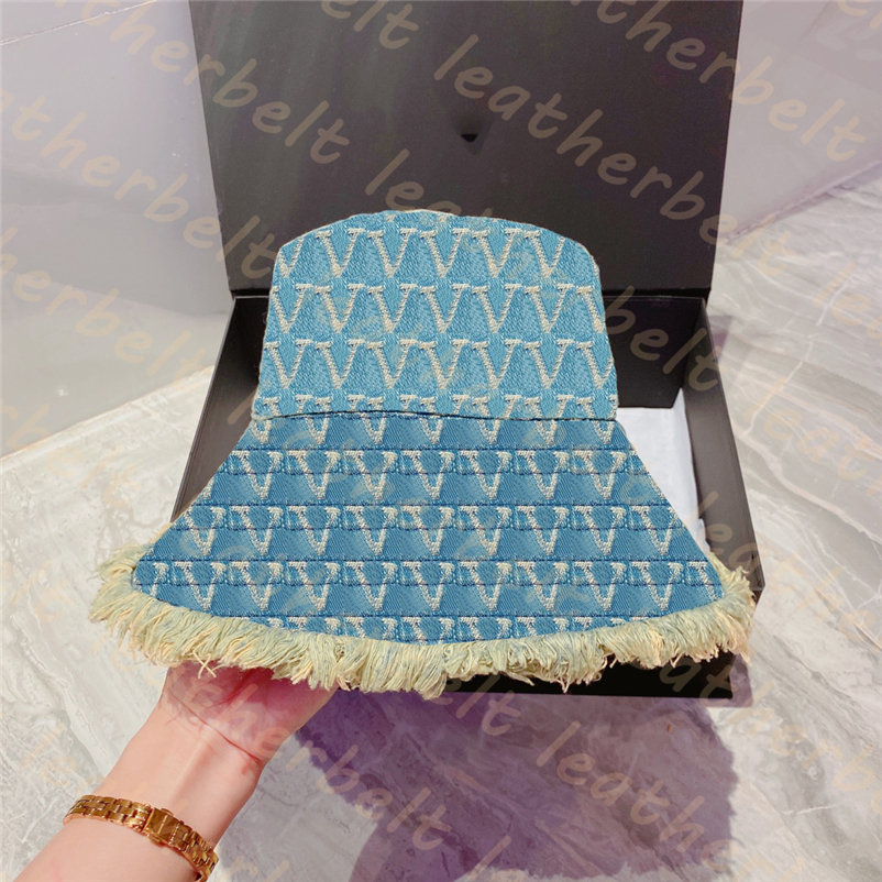 Designer Denim Fisherman Hat Retro Wide Brim Sun Hat Letter Jacquard Bucket Travel Beach Sunscreen Hats, Blue
Designer Denim Fisherman Hat Retro Wide Brim Sun Hat Letter Jacquard Bucket Travel Beach Sunscreen Hats, Blue