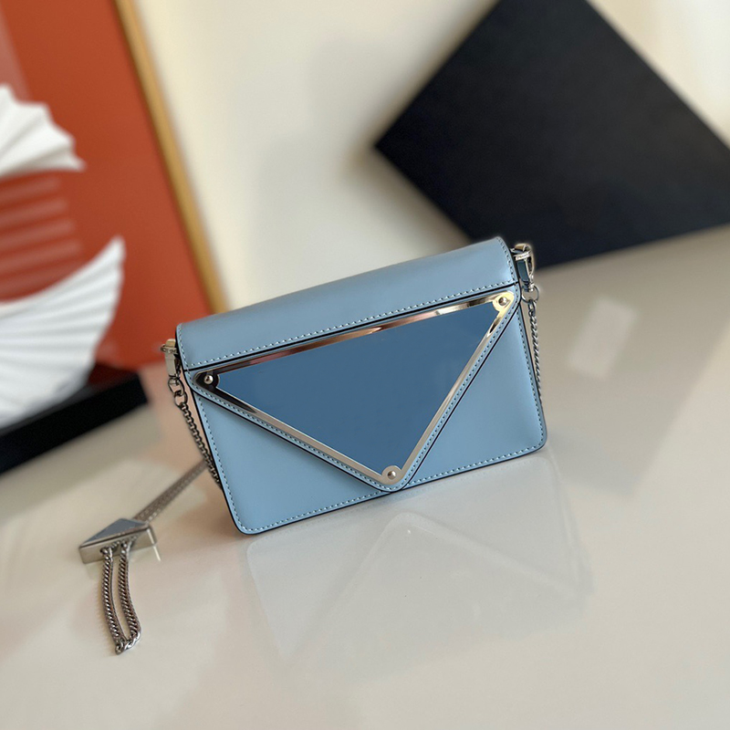 5A Designer Shoulder Bags triangular Chain Handbags women's double flap women handbag wallet cross handbags designer personalized fashion makeup bag, ##
5A Designer Shoulder Bags triangular Chain Handbags women's double flap women handbag wallet cross handbags designer personalized fashion makeup bag, ##