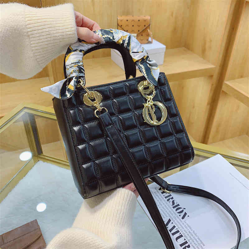 Princess Diana portable temperament silk scarf lattice women's bag 2021 new fashion versatile one shoulder trend messenger, White
Princess Diana portable temperament silk scarf lattice women's bag 2021 new fashion versatile one shoulder trend messenger, White