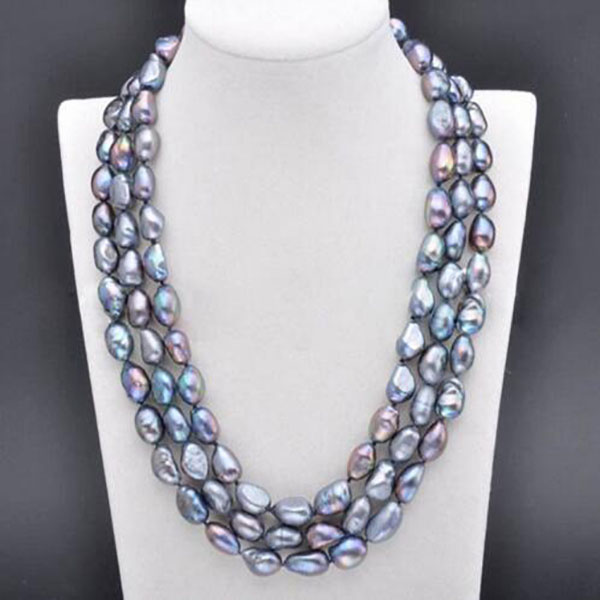 3 Rows Genuine Natural 7-8MM Black Baroque Freshwater Pearl Necklace 18'' AAA
3 Rows Genuine Natural 7-8MM Black Baroque Freshwater Pearl Necklace 18'' AAA
