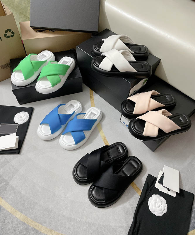Newest Women Mules Cross Slippers Sandals Printed Lambskin White Black Outdoor Causal Sandal Summer Designer Luxury Fashion Ladies Beach Flat Flip Flops, #31
Newest Women Mules Cross Slippers Sandals Printed Lambskin White Black Outdoor Causal Sandal Summer Designer Luxury Fashion Ladies Beach Flat Flip Flops, #31