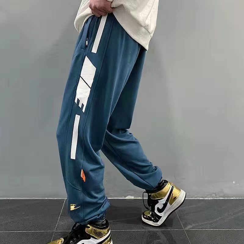 Men' Casual Running Sweatpants Men Bunched Leg Pants Men Spring And Autumn Style Pure Cotton
Men' Casual Running Sweatpants Men Bunched Leg Pants Men Spring And Autumn Style Pure Cotton