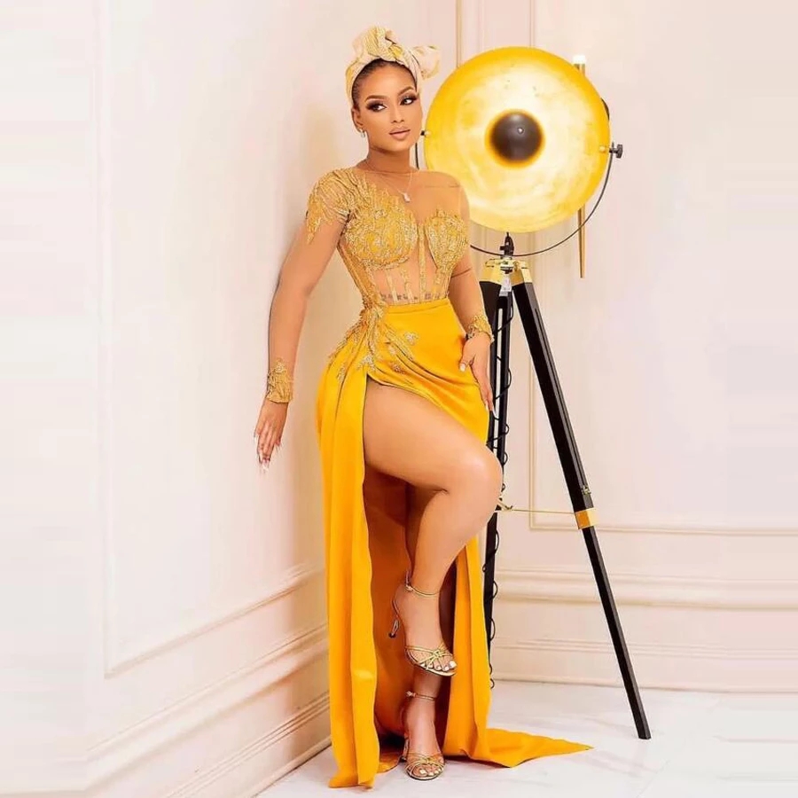 Gold Illusion Long Sleeves Evening Dresses With Appliques Lace Sexy High Split Mermaid Prom Dress African Women Party Gowns