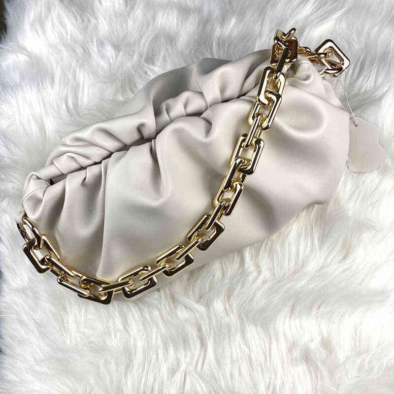 Designer Womens Bottegass Handbags Venetas Women Wrinkled Dumpling Leather Underarm Chain Bar Cloud Fashion Casual Handbag Shoulder, White
Designer Womens Bottegass Handbags Venetas Women Wrinkled Dumpling Leather Underarm Chain Bar Cloud Fashion Casual Handbag Shoulder, White