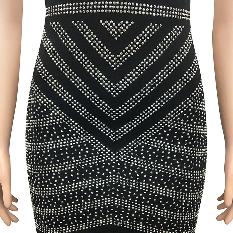 Kricesseen Sexy Black Halter Embelleshied Crystal Maxi Dress Women Backless See Through Bodycon Birthday Clubwear Church 220520