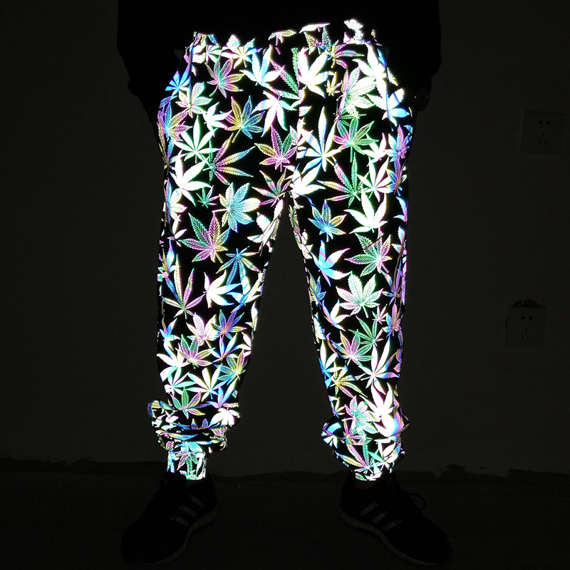 Men's Pants Colorful Reflective Leaf Men Harajuku Cargo Pants Hip Hop Reflect Light Night Jogging Clothing
Men's Pants Colorful Reflective Leaf Men Harajuku Cargo Pants Hip Hop Reflect Light Night Jogging Clothing