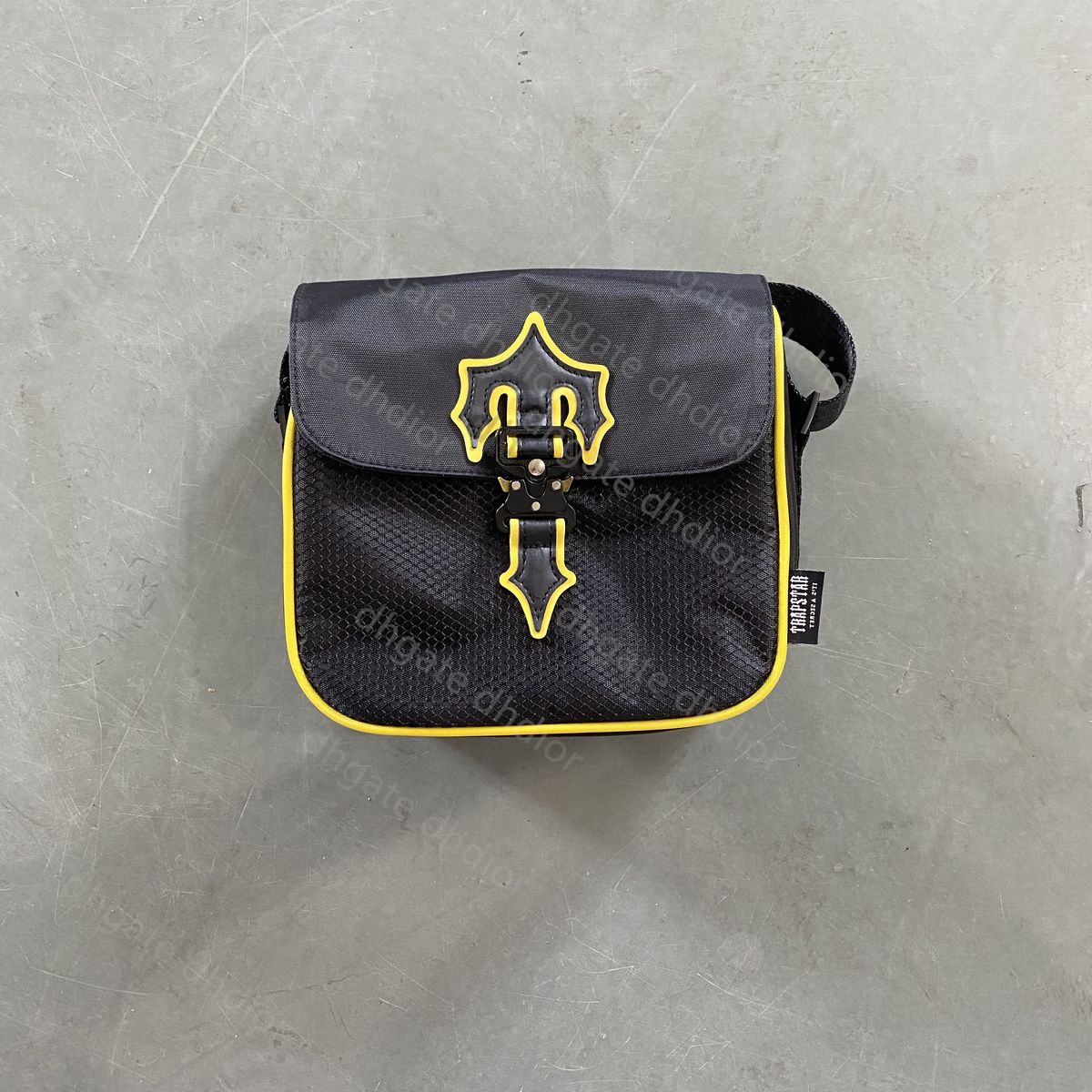 Bag TrapStar Yellow Letters High Quality Shoulder bags Fashion Crossbody Bag Black Trapstars Men and Women cases, Extra shipping only
Bag TrapStar Yellow Letters High Quality Shoulder bags Fashion Crossbody Bag Black Trapstars Men and Women cases, Extra shipping only