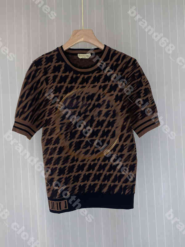 women short sleeve sweaters spring fall wool knit shirts logo f ndi brand Loose Pullover 10 styles luxury Turtleneck Sweater Outfits SML Designer female Apparel 
women short sleeve sweaters spring fall wool knit shirts logo f ndi brand Loose Pullover 10 styles luxury Turtleneck Sweater Outfits SML Designer female Apparel