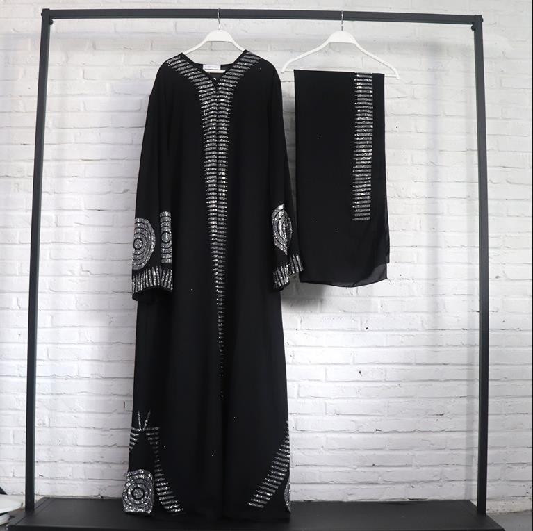 African Women National Polo Shirts Clothing Large Swing Dress Muslim Style Long Sleeve Robe Fashion Drill Turban Birthday Party Dresses, Black
African Women National Polo Shirts Clothing Large Swing Dress Muslim Style Long Sleeve Robe Fashion Drill Turban Birthday Party Dresses, Black