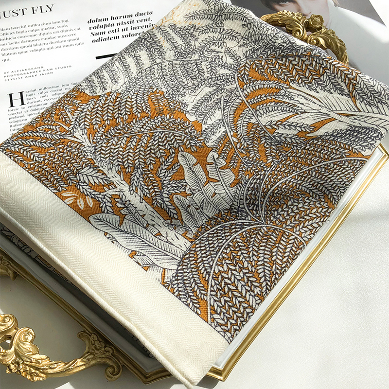 Women Silk Wool Scarf Square 135X135CM Big Silk Shawls Wraps Hijab Female Winter Autumn Wool Pashmina Bufanda Headscarf Stoles