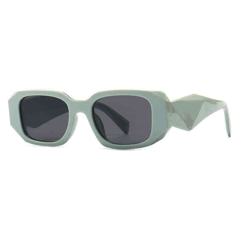 Sun glass 2022 new fashion small frame women's Sunglasses square fashion show modern street Sunglasses
Sun glass 2022 new fashion small frame women's Sunglasses square fashion show modern street Sunglasses