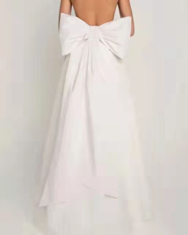 Fashion Designers Wedding Dress Ivory Satin Jumpsuit With Detachable Skirt Back Bow Bride Reception Gowns Sexy Strapless Backless Bridal Pants Suits