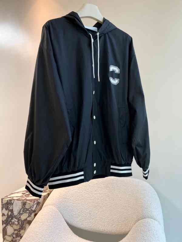 Luxury Womens Designer Jackets 22ss Autumn And Winter Sports Style Letter Logo Hooded Baseball Trench Coat Jacket Fashion Autumn Tops Women Clothing, 15
Luxury Womens Designer Jackets 22ss Autumn And Winter Sports Style Letter Logo Hooded Baseball Trench Coat Jacket Fashion Autumn Tops Women Clothing, 15