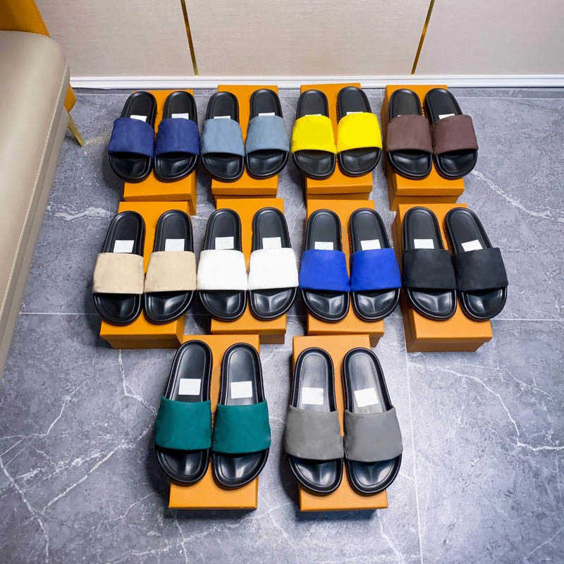 Summer Men Women MULES Slippers Sandals Designer Top Luxury Fashion Waterfront Pool Slide Waterproof Monogrames Flowers Slipper Beach Flat Flip Flops, Clear
Summer Men Women MULES Slippers Sandals Designer Top Luxury Fashion Waterfront Pool Slide Waterproof Monogrames Flowers Slipper Beach Flat Flip Flops, Clear