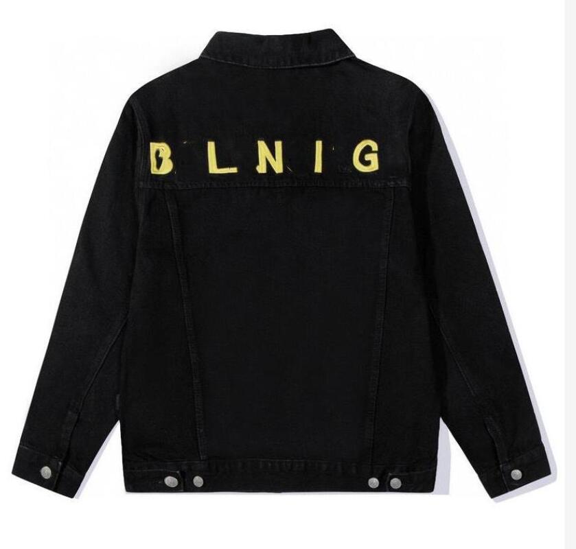 NEW Men Denim Jackets Balencai Women Coat Fashion Designer Streetwear Women' Classic Lettered Lapel Jeans Wear, Gold
NEW Men Denim Jackets Balencai Women Coat Fashion Designer Streetwear Women' Classic Lettered Lapel Jeans Wear, Gold