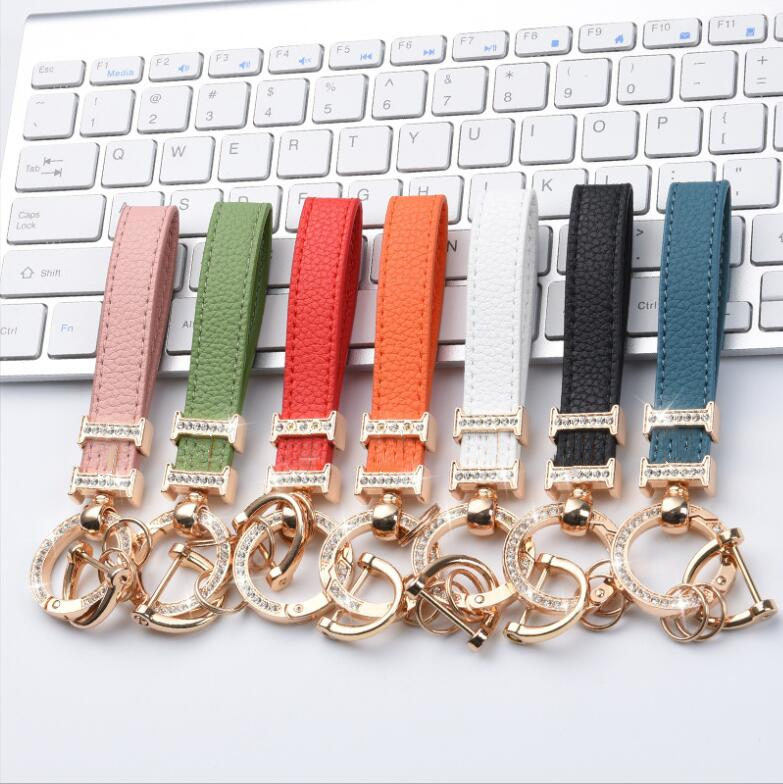 Designer H Leather Keychain Party Top Qualtiy Key Chain & Key Ring Holder Brand Designers Diamond Keyring Porte Clef Gift Men Women Car Bag Keychains
Designer H Leather Keychain Party Top Qualtiy Key Chain & Key Ring Holder Brand Designers Diamond Keyring Porte Clef Gift Men Women Car Bag Keychains