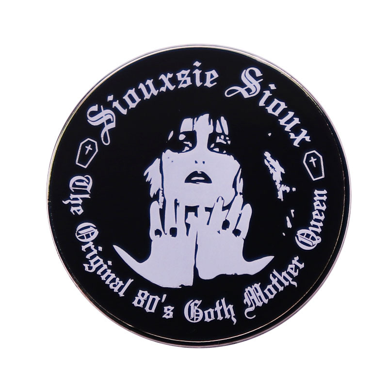 Siouxsie Sioux Spilla Pin The Original 80s Goth Mother Queen Rock Band Badge Music Fans Flair Addition, As picture
Siouxsie Sioux Spilla Pin The Original 80s Goth Mother Queen Rock Band Badge Music Fans Flair Addition, As picture