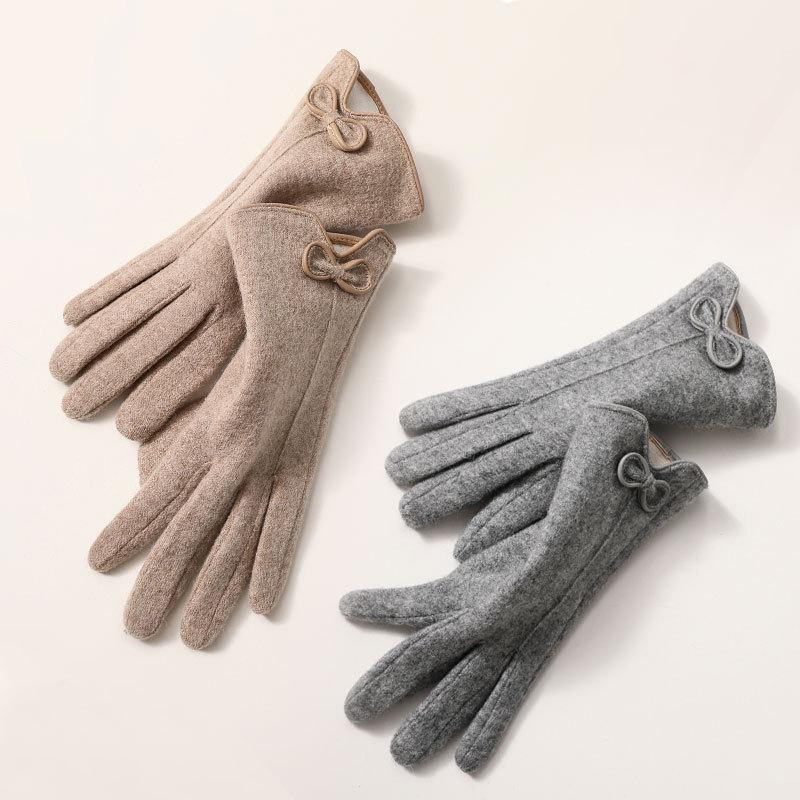 Five Fingers Gloves Winter Momen Wool Warm Age Season Driving Cycling Can Touch Screen Cashmere
Five Fingers Gloves Winter Momen Wool Warm Age Season Driving Cycling Can Touch Screen Cashmere