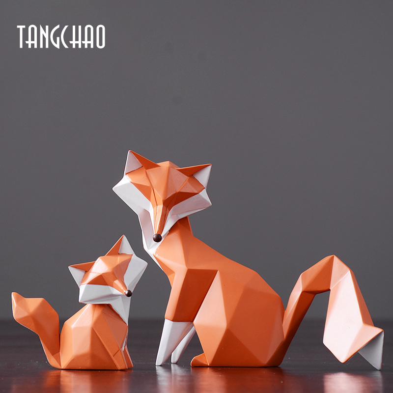 Contemporary Animal Figurines Fox Statues for Living Room and Study Area