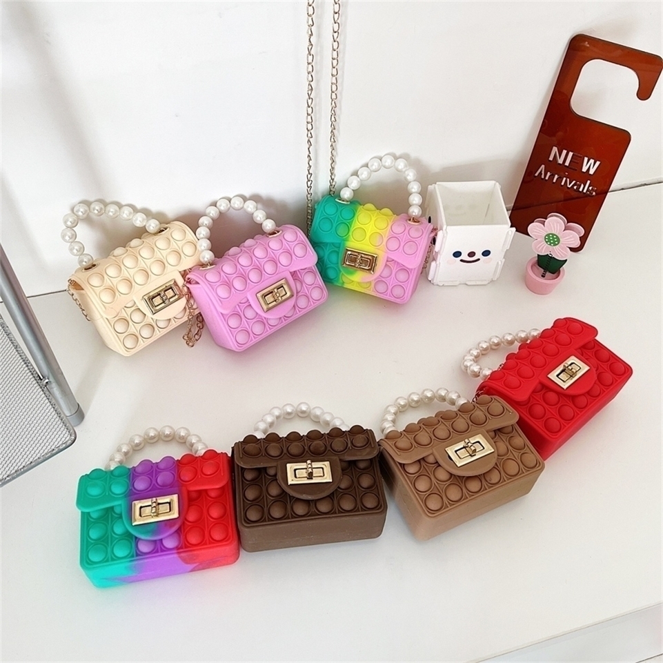 Girls Pearl Handle Handbag Sensory Fidget Chain Bag Flip Silicone Purses for Kids Small Size Crossbody Shoulder Bag Backpacks Messenger Pack Party Clutch T305Z33, Red color
Girls Pearl Handle Handbag Sensory Fidget Chain Bag Flip Silicone Purses for Kids Small Size Crossbody Shoulder Bag Backpacks Messenger Pack Party Clutch T305Z33, Red color