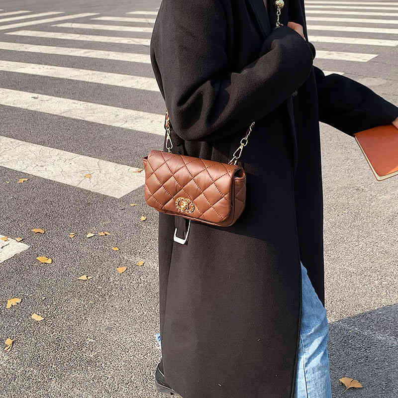 2022 trendy Beibei Shangpin new style solid color small chain single shoulder oblique cross trend women's bag, Black
2022 trendy Beibei Shangpin new style solid color small chain single shoulder oblique cross trend women's bag, Black