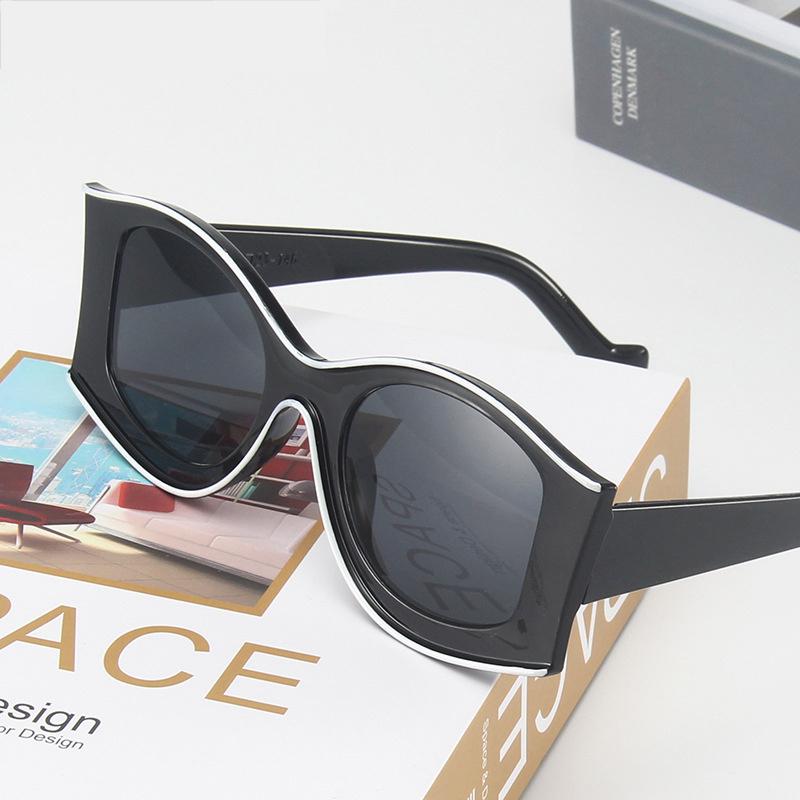 Sunglasses Irregular Vintage Woman Brand Designer Retro Punk Sun Glasses Female Fashion Black Shades Mirror Oculos De SolSunglasses
Sunglasses Irregular Vintage Woman Brand Designer Retro Punk Sun Glasses Female Fashion Black Shades Mirror Oculos De SolSunglasses