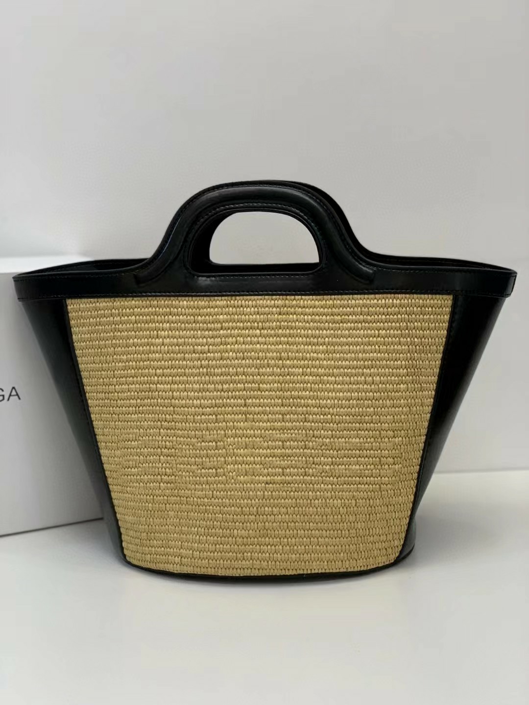 Raffia Straw Beach Bags Women Designer Vegetable Basket Tote Apricot Handmade Shoulder Bag Summer Travel Handbags Red Embroidered Letters Fashion Bags Leather Edg, Yellow
Raffia Straw Beach Bags Women Designer Vegetable Basket Tote Apricot Handmade Shoulder Bag Summer Travel Handbags Red Embroidered Letters Fashion Bags Leather Edg, Yellow