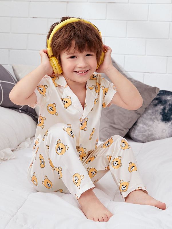 Toddler Boys All Over Cartoon Graphic PJ Set SHE