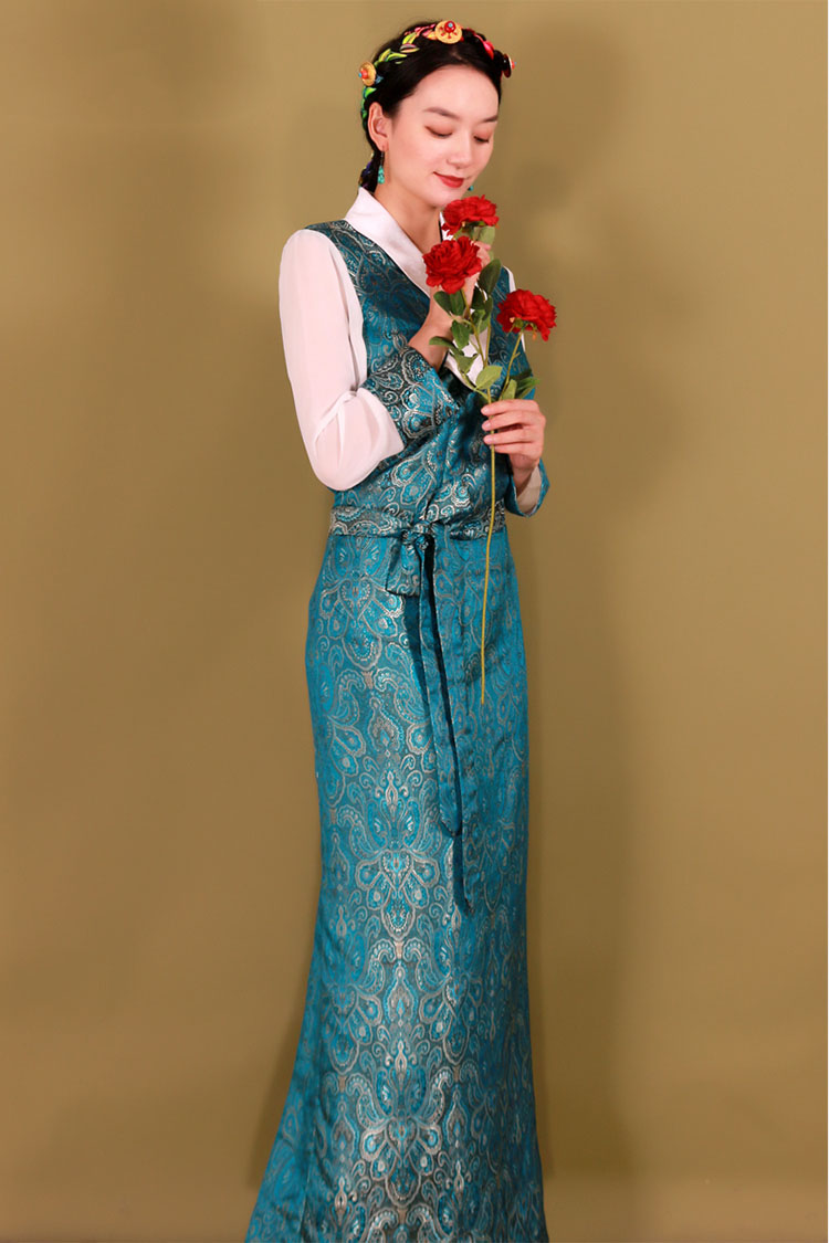 Tibetan ethnic clothing Asian Dress classical long Sleeves elegant robe Tibet Traditional Clothing for Women Oriental Vestido vintage pattern costume