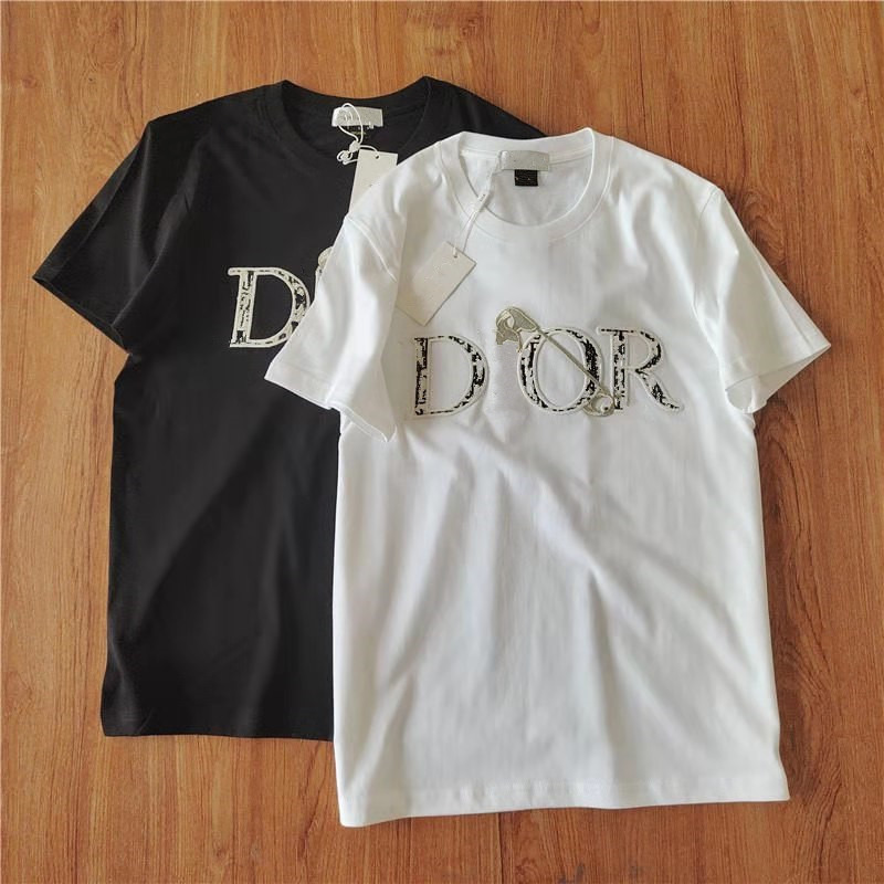 Famous brand High quality cotton round neck men's T-shirt European and American fashion letters printed Summer casual couple short sleeves, White 
Famous brand High quality cotton round neck men's T-shirt European and American fashion letters printed Summer casual couple short sleeves, White
