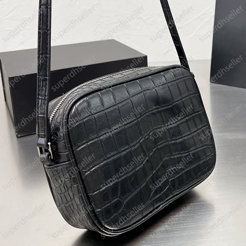 Retro Square Bag Shoulder Bags Tote Handbag Large Capacity Crossbody Wallet Coin Purse Crocodile Grain Leather Camera Pocket Card Holder, Increase feight
Retro Square Bag Shoulder Bags Tote Handbag Large Capacity Crossbody Wallet Coin Purse Crocodile Grain Leather Camera Pocket Card Holder, Increase feight